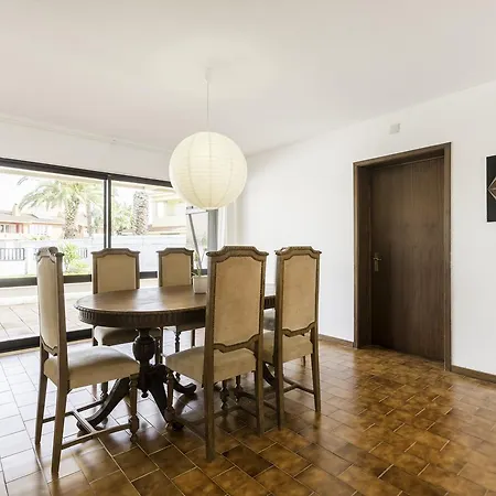 Du Soleil Villa